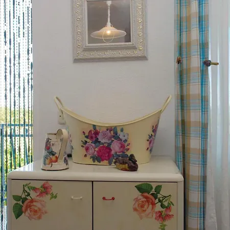Apartament Piękne Mieszkanie W Tribunj Tribalj
