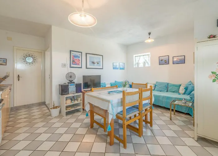 Put Prisega V Tribalj